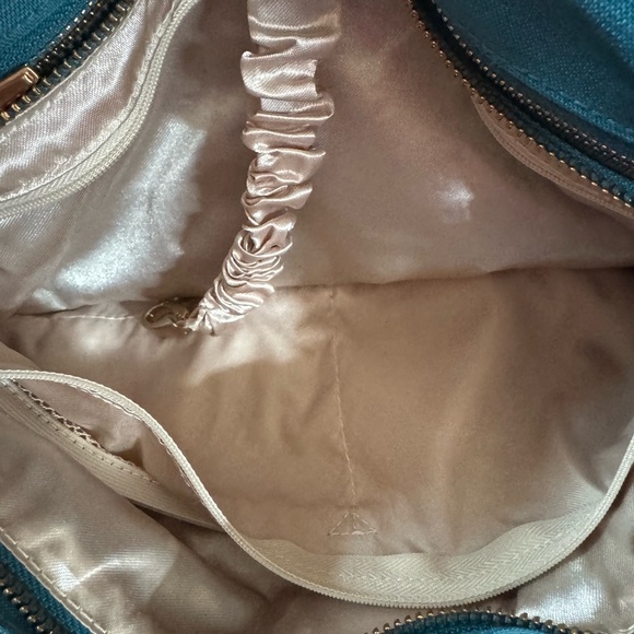 JuJuBe Teal Lagoon Hobobe Bag plus extras - Picture 3 of 6